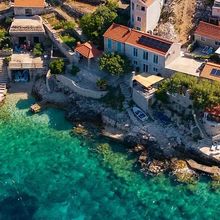 Villa Stone House Mia Cara