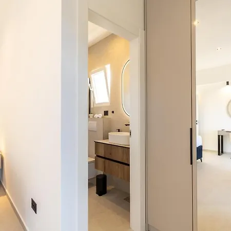 Stone House Mia *
